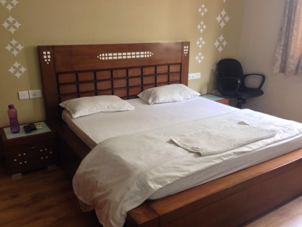 Park Inn Hospitality Apartment Bangalore Bilik gambar